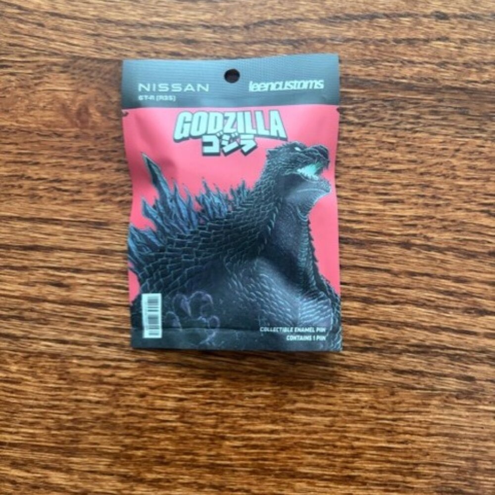 Leen Customs Godzilla GT-R R35 Enamel Pin Mystery Pack Sealed